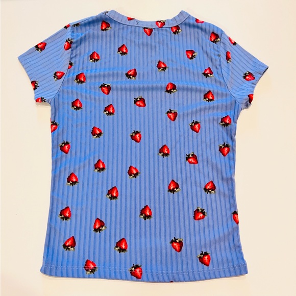 Rue21 Baby Blue Red Strawberry Ribbed Short Sleeve Blouse Top T-Shirt - Picture 2 of 6